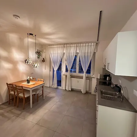 Alex Apartmán